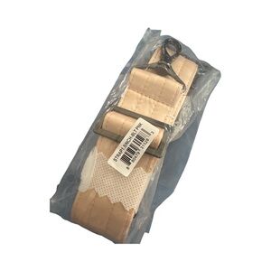 LUG CLASSIC ADJUSTABLE STRAP BLACK 1.5 IINCH. BALLET PINK.